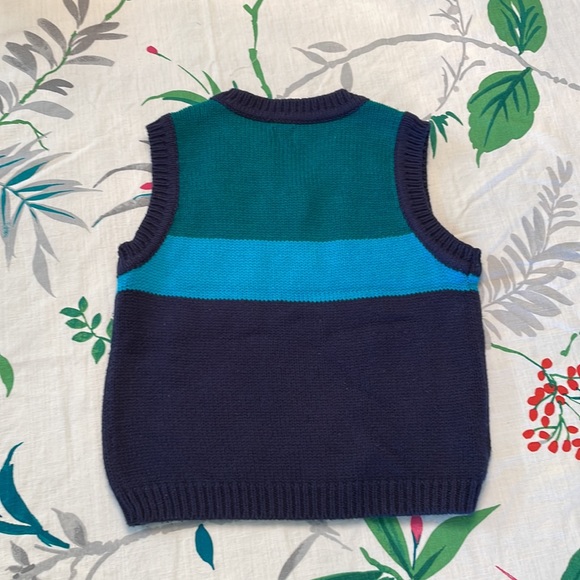 Tea Collection sweater vest size 2-3 - Picture 4 of 4